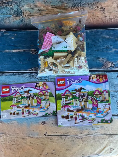 LEGO FRIENDS: Heartlake City Pool (41008) 100% complete with instructions.