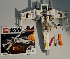 LEGO Star Wars: Luke Skywalker's X-Wing Fighter (75301) Good Condition Complete