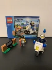 LEGO CITY: Crook Pursuit (60041)