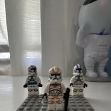 LEGO Star Wars Clone Trooper Minifigure Lot of 3 with Blasters