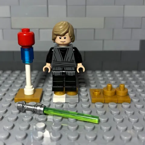 LEGO STAR WARS Luke Skywalker Minifigure Desert Skiff w/ Green Lightsaber
