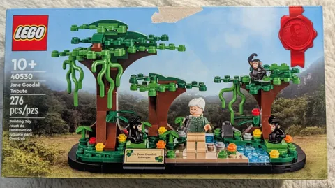 New, sealed in box! LEGO Jane Goodall Tribute, set# 40530, 276 pieces, 10+
