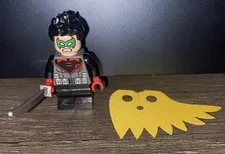 LEGO Robin Minifigure Batman 2025 Arkham Asylum NEW