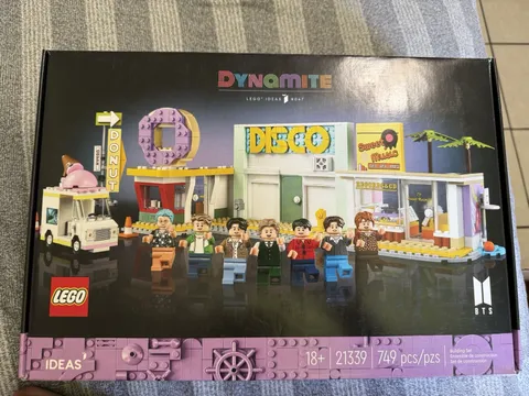 LEGO Ideas BTS Dynamite Set 21339 SEALED