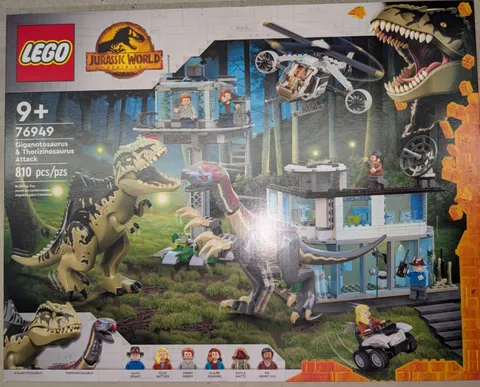 LEGO Jurassic World Giganotosaurus & Therizinosaurus Attack #76949 |BRAND NEW