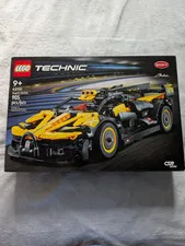 LEGO Technic 42151 Bugatti Bolide Race Car Set 905pcs 9+ Box