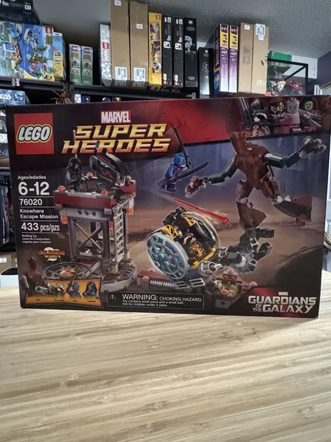 LEGO Marvel 76020 Knowhere Escape Mission BNIB Sealed Retired Groot Rocket