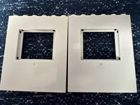 LEGO 15627 White Panel 1 x 6 x 6 with Window 2 Pieces
