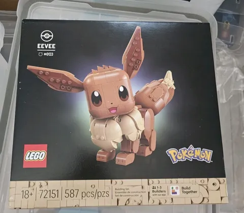 LEGO Pokémon Eevee Building Set 72151