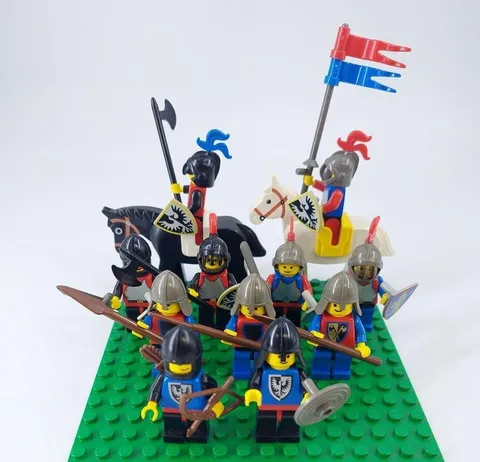 LEGO Minifigure Old Castle Knight Horse Lot Set Bulk Sale