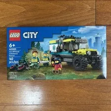 LEGO City 40582 4x4 Off-Road Ambulance Rescue Retired Exclusive GWP New Sealed