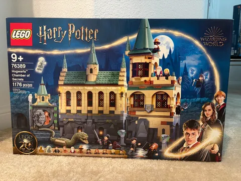 Lego Harry Potter - Hogwarts Chamber of Secrets (76389) New/Sealed- Nice!