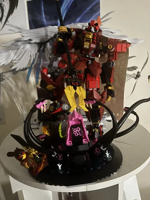 LEGO NINJAGO Legends: The Fire Knight Mech 71846 