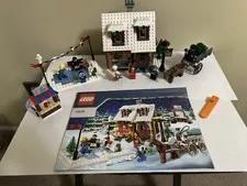 LEGO Winter Village Bakery Set 10216 Complete Set w/manual. (Without Box)