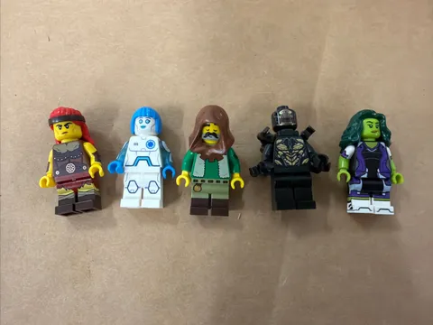 LEGO Minifigure Lot of 5 Marvel She-Hulk Robot Warrior Characters Minifigs