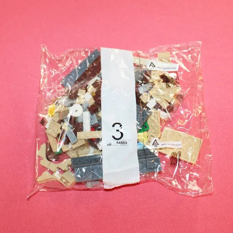 LEGO 70425 Newbury High School / Hidden Side Parts Bag Number 3