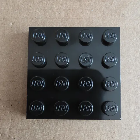 Lot of 10 Genuine LEGO Black 4x4 Stud 3031 Flat Base Plates Brick Building Part
