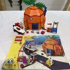 LEGO 3834 SpongeBob Good Neighbours at Bikini Bottom 99% Complete (NO Minifigs)