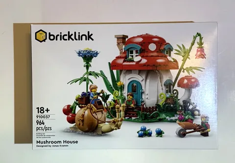 LEGO BrickLink Designer Program Mushroom House 910037 NIB OOP 2024