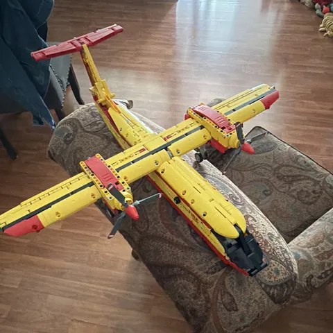 LEGO Technic 42152 Firefighter Aircraft Complete Set 1134 Pieces (2023) No Box