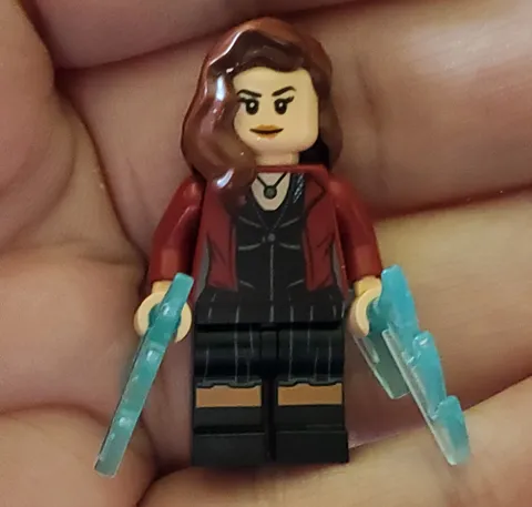 Lego Avengers Scarlet Witch minifigure (2015)
