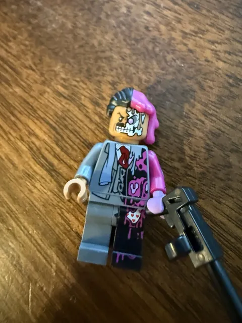 LEGO 70915 - Batman - Two-Face - Minifig / Mini Figure