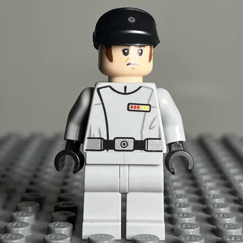 LEGO Minifigure Star Wars Imperial Officer Light Gray sw0775 75159 UCS 2016 2K