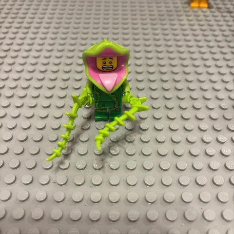 LEGO® Collectible Series # 14 Plant Monster minifigure