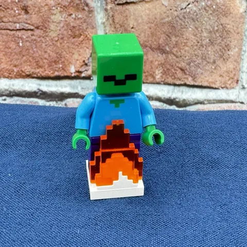 LEGO Minecraft Minifigure Zombie with Fire Base (Genuine)