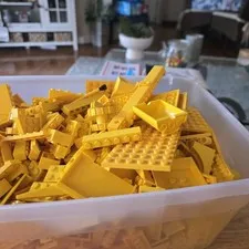Over 2Lbs LEGO Random Yellow Bricks & Plates Bulk Lot Building Blocks Parts