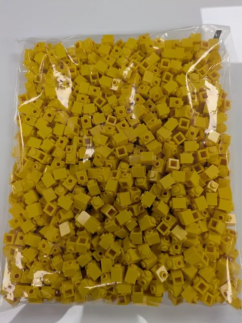 Lego x800 New Yellow Brick, Modified 1 x 1 with Stud on Side # 87087 SNOT