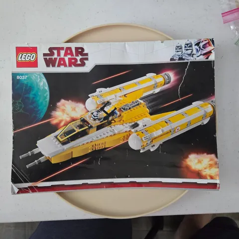 LEGO Star Wars 8037 Anakin's Y-wing Starfighter with Manual & Minifigs
