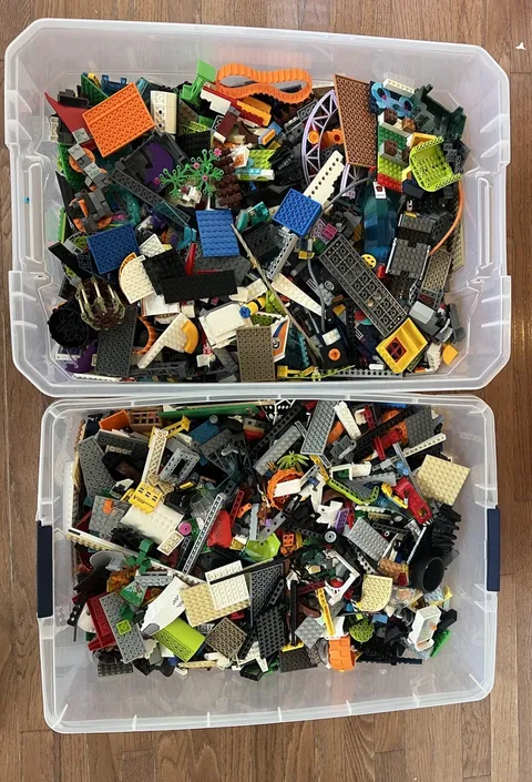 🔥 5lb Bulk Lot of Legos - Awesome Variety of Bricks and Pieces