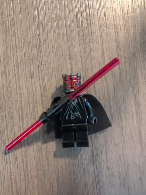 Lego Star Wars Darth Maul Horns & Cape Plain Legs Minifigure SW0323