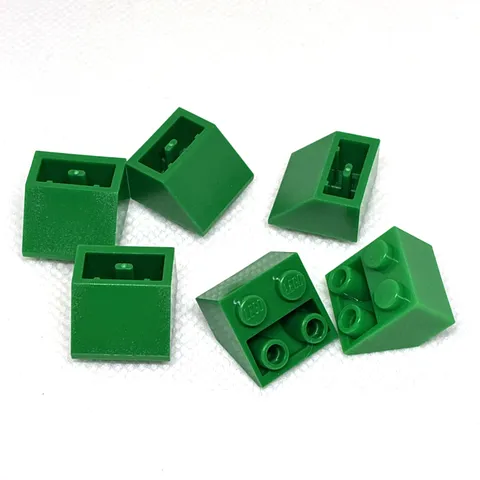 LEGO Parts - Green Slope, Inverted 45 2 x 2 - No 3660 - QTY 6