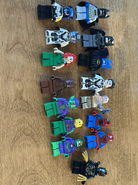 Lot of 15 Marvel Minifigs Proxima Midnight Batman Spiderman Outrider Poison Ivy