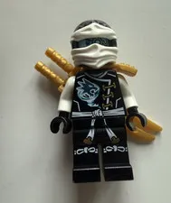 LEGO Ninjago Zane Skybound Minifigure NJO189 70603 With Weapons Authentic