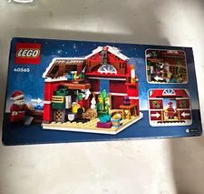 LEGO Seasonal Christmas: Santa's Workshop 40565 329pc Limited Edition Retired
