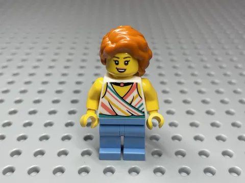 LEGO Minifigure Plane Passenger Female White Halter Top Choker cty1681 60367