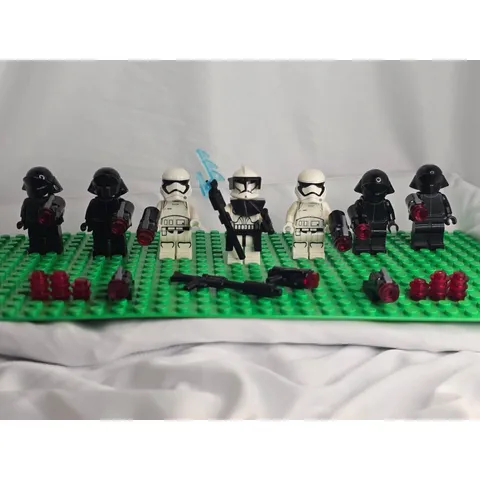 LEGO First Order Crew Fleet Engineer, Storm Trooper, & Clone Trooper Minifigures