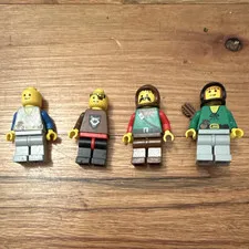 LEGO Minifigures Lot of 4 Assorted Minifigure Characters