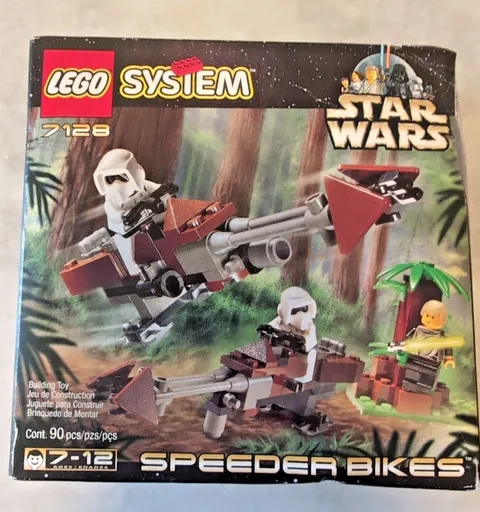 LEGO Star Wars: Speeder Bikes 7128 new in sealed (damaged) box