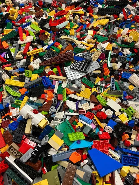 LEGO bulk LOT 5 Lbs Mixed Various Blocks, From All Set From 90s To Current Set!