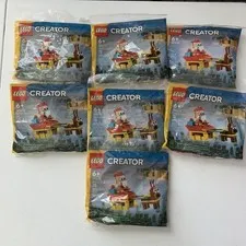 LEGO CREATOR: Santa's Sleigh Ride (30670) Lot Of 7 New Sealed Bags
