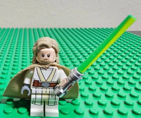 LEGO Star Wars Luke Skywalker Minifigure (sw0887)