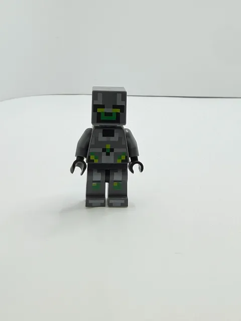 Lego Minecraft Skull Arena Player 1 Minifigure min064