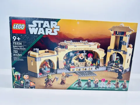 LEGO Star Wars: Boba Fett's Throne Room 75326 Minor Box Dings New Sealed