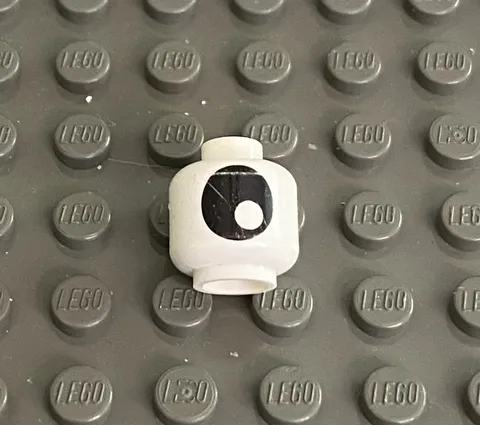 LEGO White Minifure Head, No Face, One Large Eye Pattern
