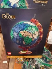 LEGO Ideas The Globe Building Set 21332