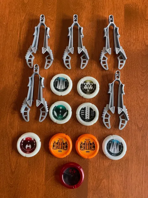 LEGO BIONICLE DISK & LAUNCHER LOT